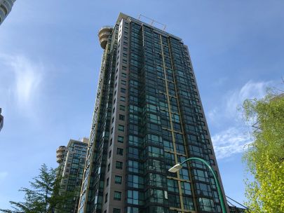 The Lions - 1367 Alberni St, Vancouver, BC V6E 4R9