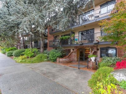 Villa Fiorita - 2255 W 5th Ave, Vancouver, BC V6K 4K1, Canada