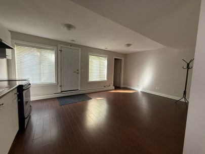 Laneway House - 5933 128a St, Surrey, BC V3X 0C1, Canada