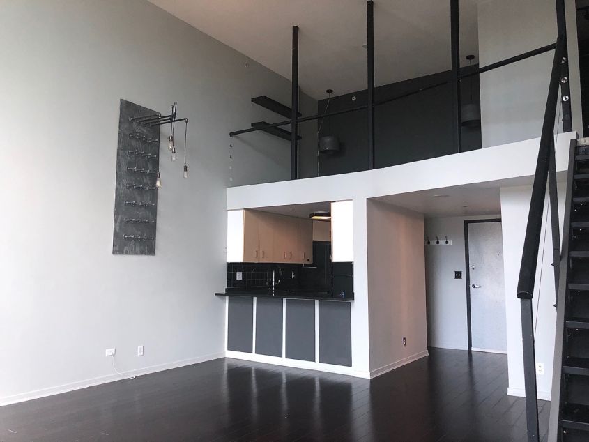 Stunning 1 Bedroom Loft at The Space in Yaletown - $2150