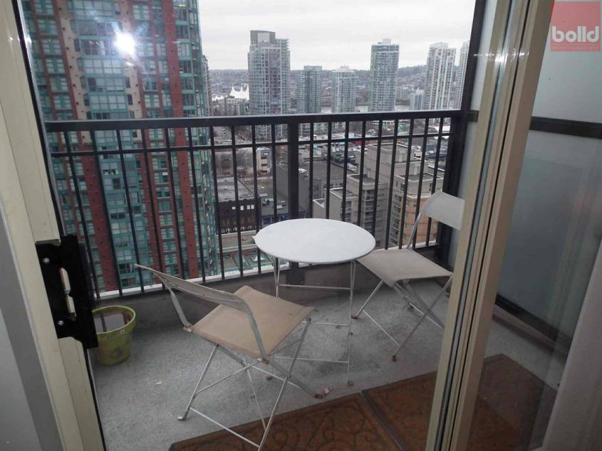Fully Furnished 1 Bed/1Bath at Mondrian by BOSA in Downtown Vancouver