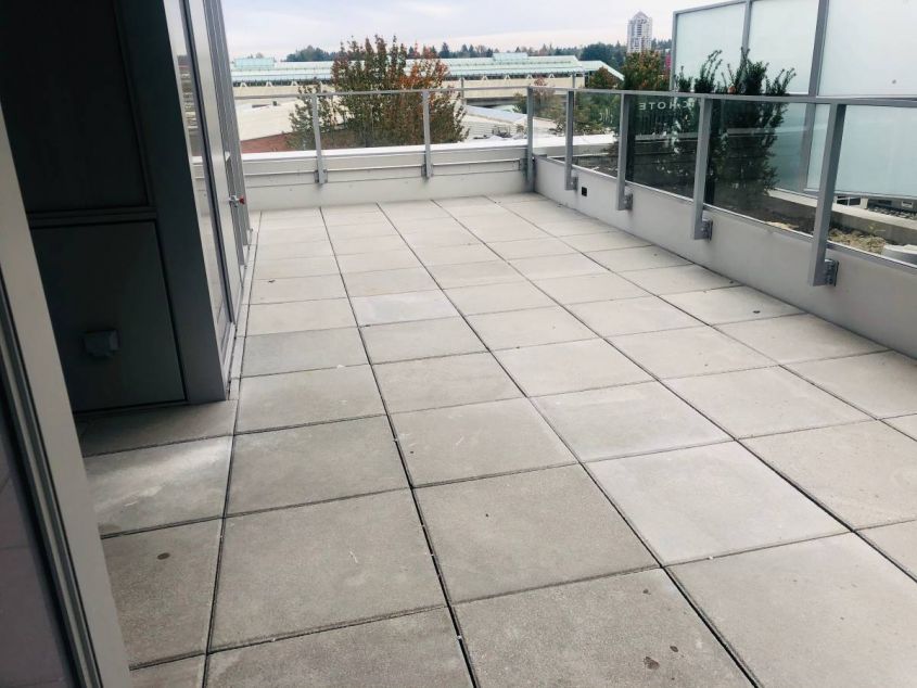 Brand New 2 Bed @ Surrey Central Prime building by SFU w/ 469 SF patio
