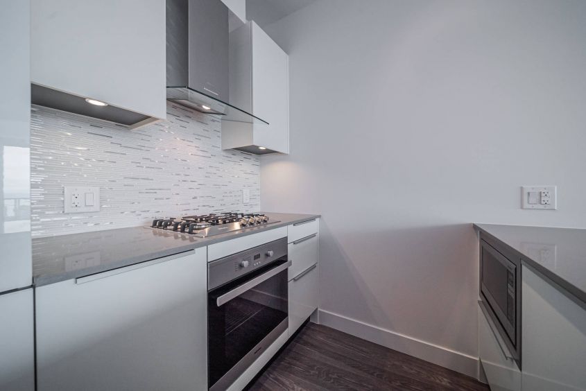 bolld.com Luxurious 1 Bedroom/Flex For Rent in Downtown Vancouver!